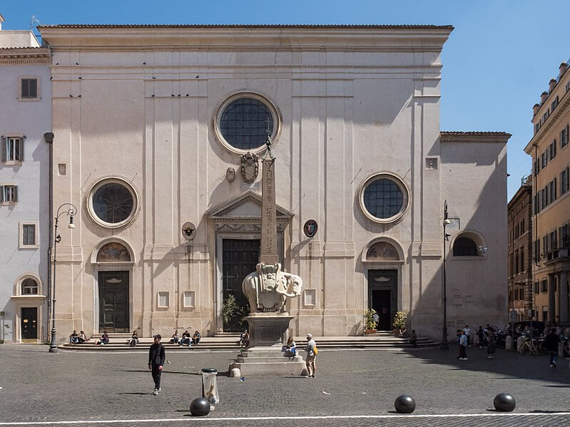 JTSH26, CC BY-SA 4.0 <https://creativecommons.org/licenses/by-sa/4.0>, via Wikimedia Commons Santa Maria Sopra Minerva